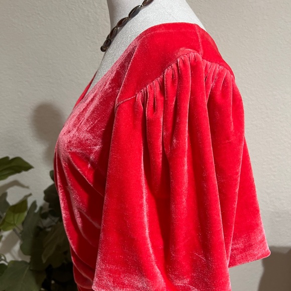 Free People Pink Velvet Ruched V-Neck Top - Size Large - Picture 2 of 5
